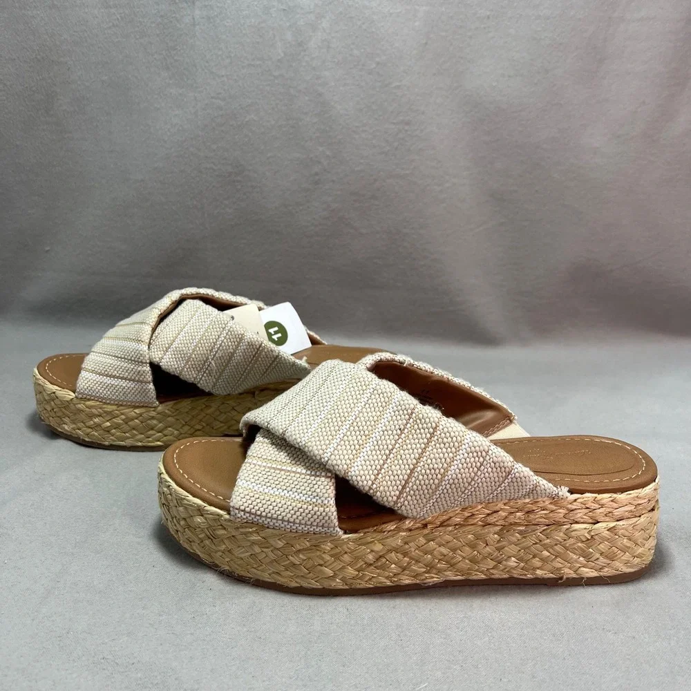 Universal Thread Desi Platform Slip On Sandals Light Beige Striped Espadrille 11